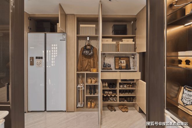 2号线米畅达浦东高效人生上海保利·天奕售楼处：